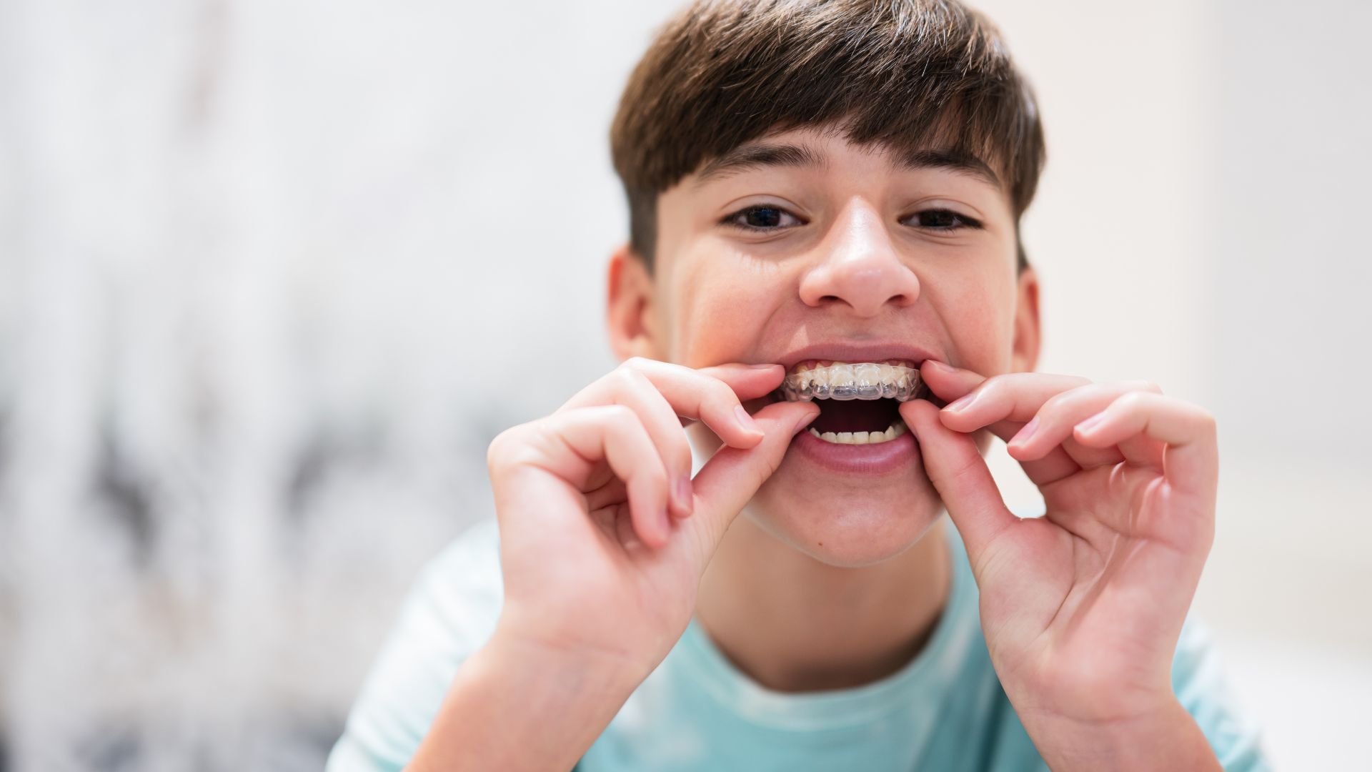 ortodoncia invisible invisalign teen clinica dental doctoras gandia