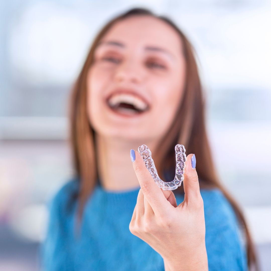 ortodoncia invisible invisalign clinica dental doctoras gandia